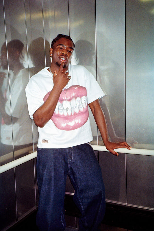 tooth gem heavy weight tee - white (slightly faded)